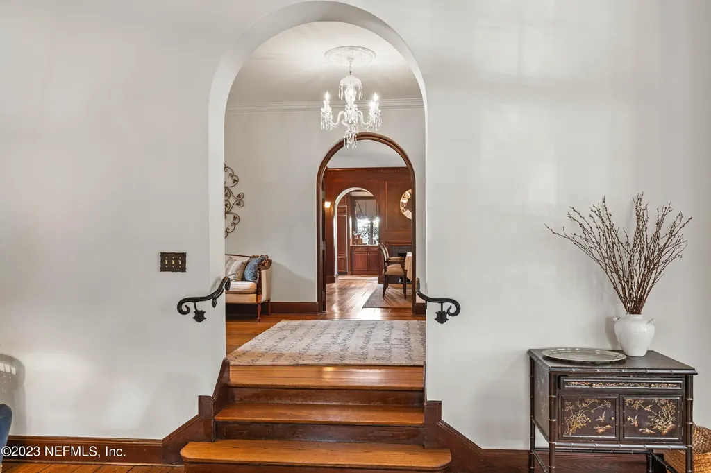 1816-avondale-circle-jacksonville-fl-32205 (15)