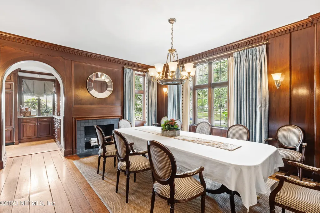 1816-avondale-circle-jacksonville-fl-32205 (17)