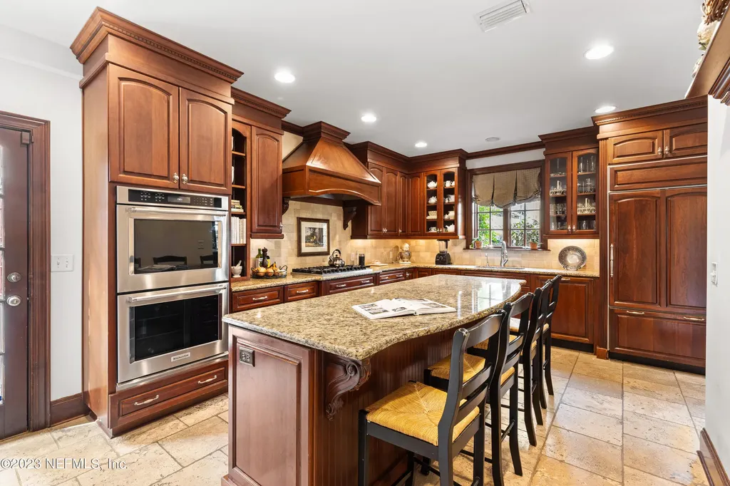 1816-avondale-circle-jacksonville-fl-32205 (20)