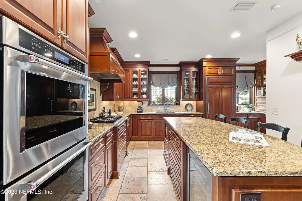 1816-avondale-circle-jacksonville-fl-32205 (21)