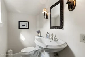 1816-avondale-circle-jacksonville-fl-32205 (22)